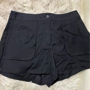 Lululemon black shorts!